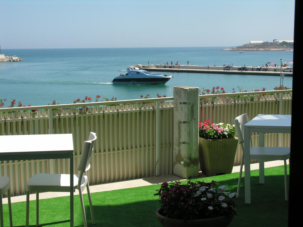 بيشيلي B&B La Baia Sea Rooms المظهر الخارجي الصورة
