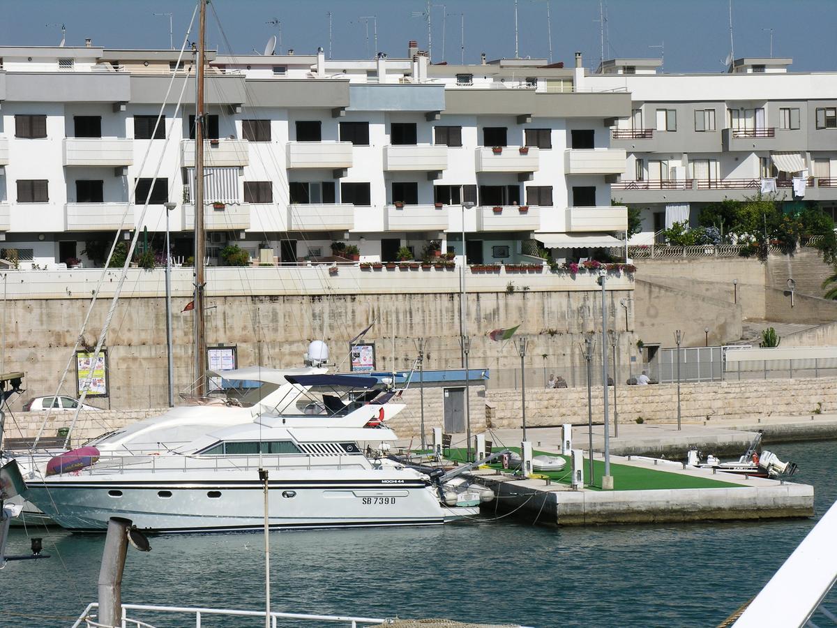 بيشيلي B&B La Baia Sea Rooms المظهر الخارجي الصورة